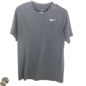 Men’s Nike DriFit T-shirt Sz M.